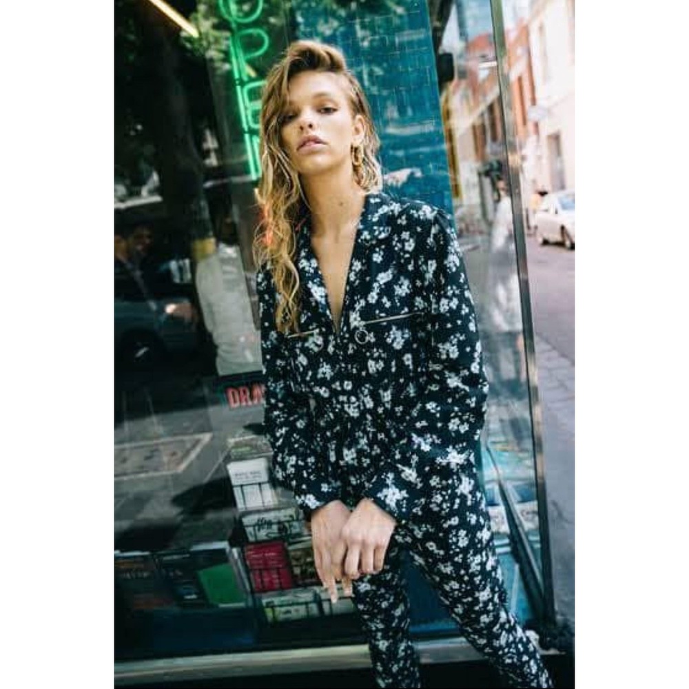 STEELE the Label Stasia Boiler Suit Sz Small Gray Blue Floral Coveralls Jumpsuit